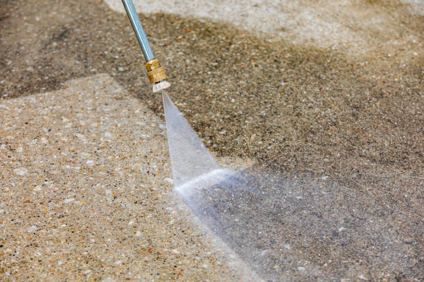 Best Spring Cleaning  in Angleton, TX