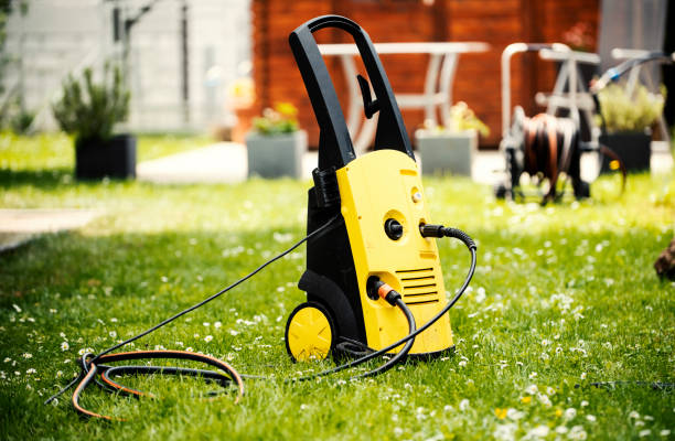 Best Rust Removal  in Angleton, TX